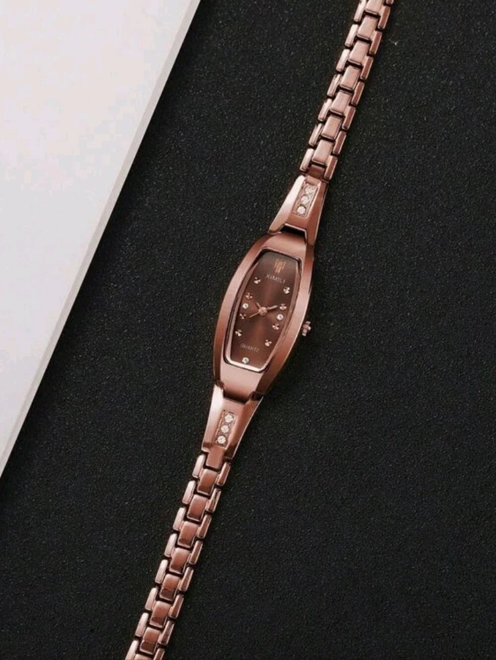 Women Brown Slim Elegant  CLassy Quartz Watch